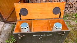 Armeekiste mit zwei Turmofen