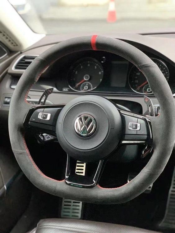 VW Golf 7/7.5 LED Forged Carbon Sportlenkrad - Willis-Autoteile
