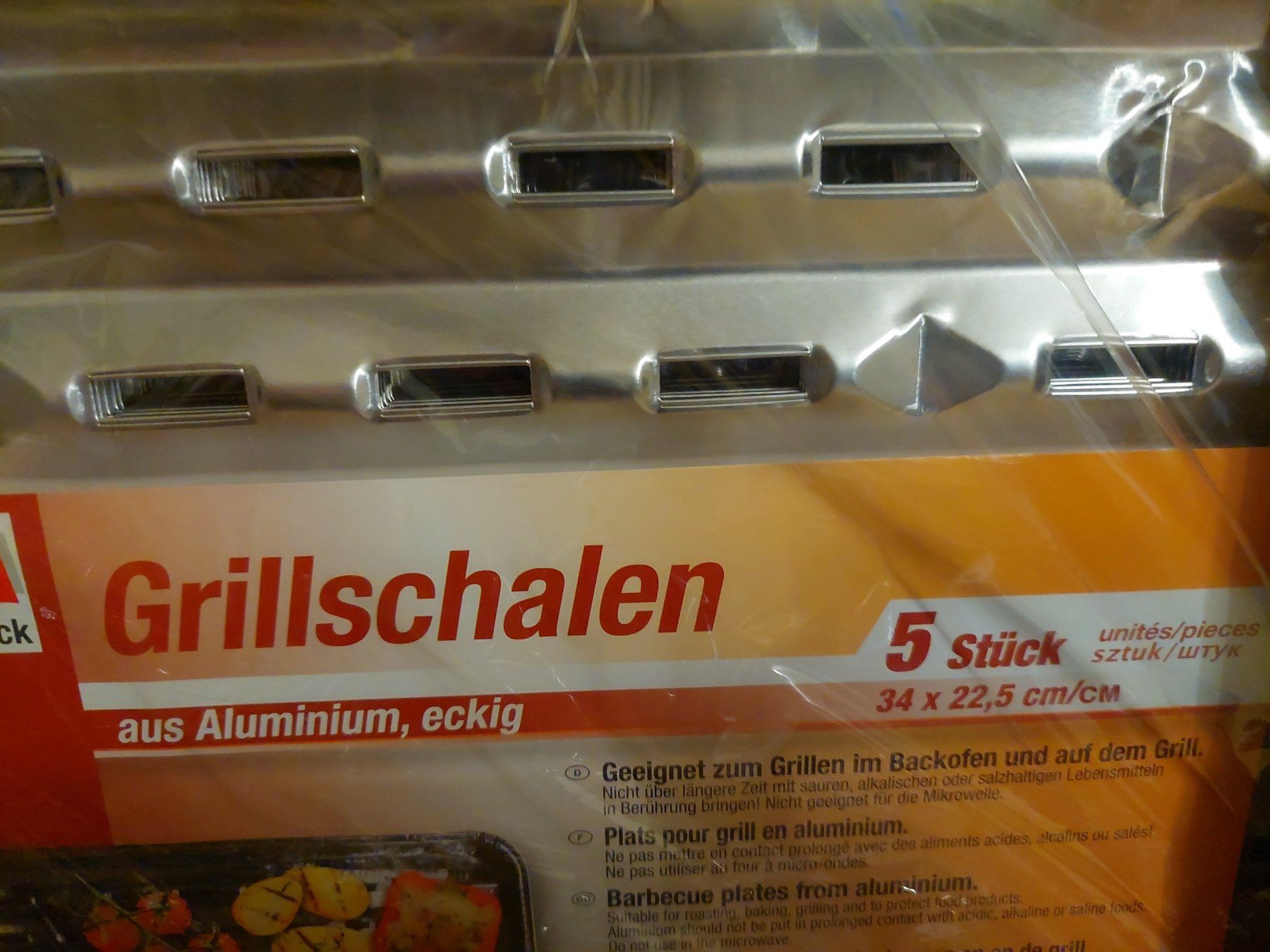 Grills: 53×Grillschalen Alu. 34×22,5 cm – Neu und originalverpackt aus Basel von  2
