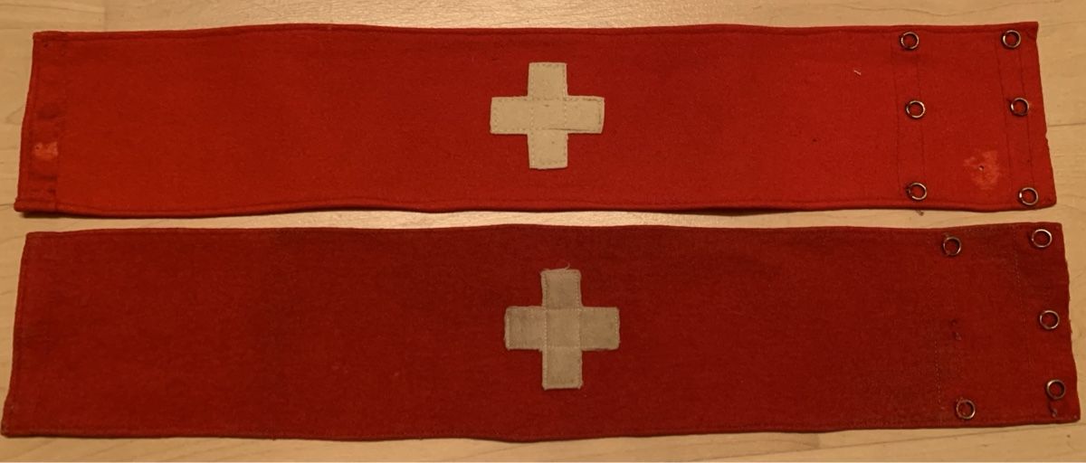 Schweizer Armee Uniformi: 2 eidgenössische Feldbinden der CH Armee – Usato da Goldingen venduto da Bergler012