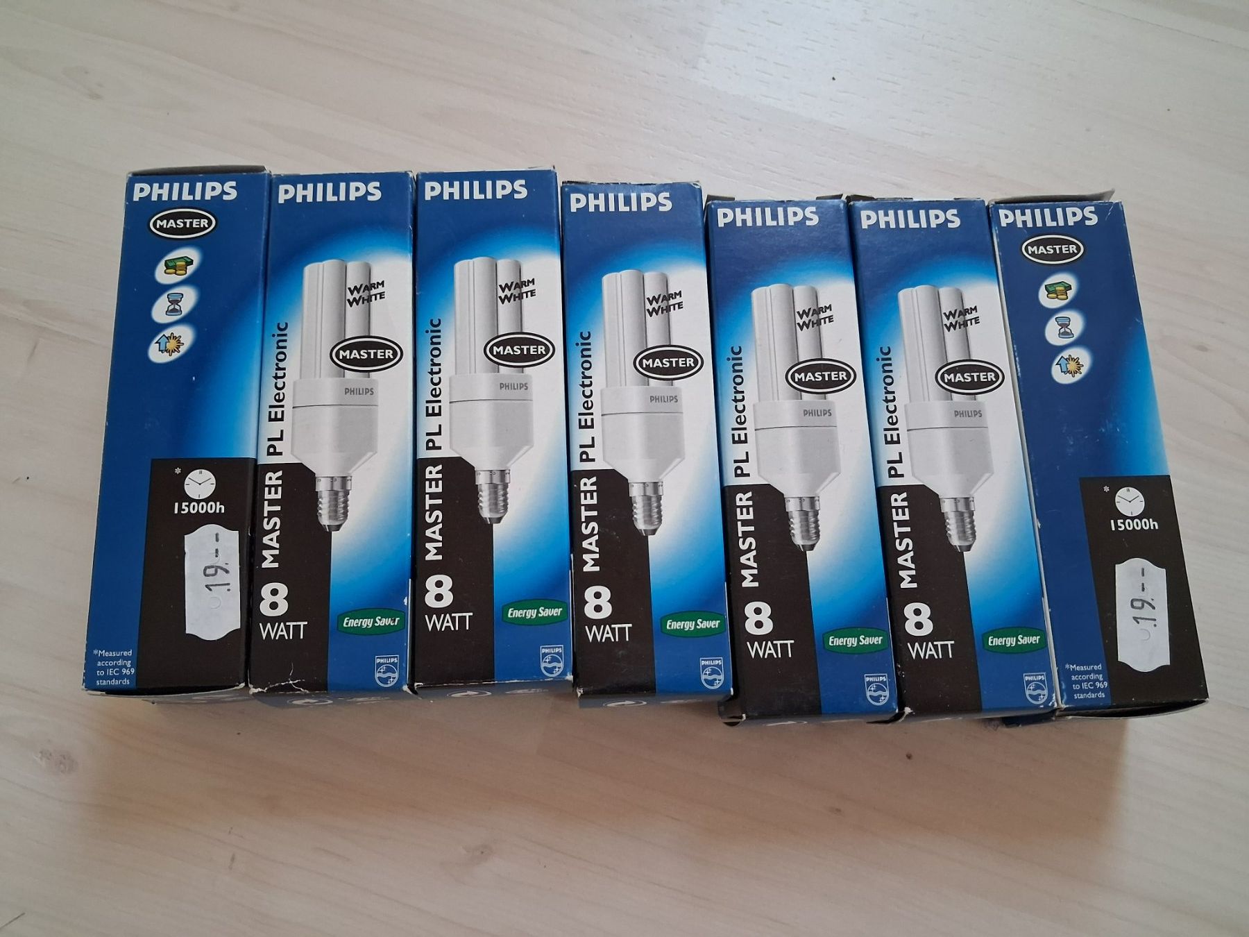 Philips Lampen: 7 X SPARLAMPE 8  WATT    E14 – Neu und originalverpackt aus langnau von Santos1411