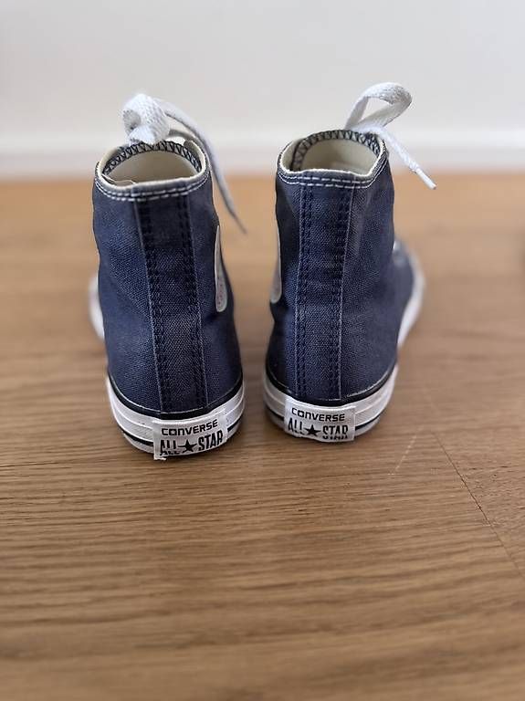Herrenschuhe: Converse All Star Turnschuhe, Grösse 34 – Gebraucht aus Birmensdorf ZH von FiKaVa 1