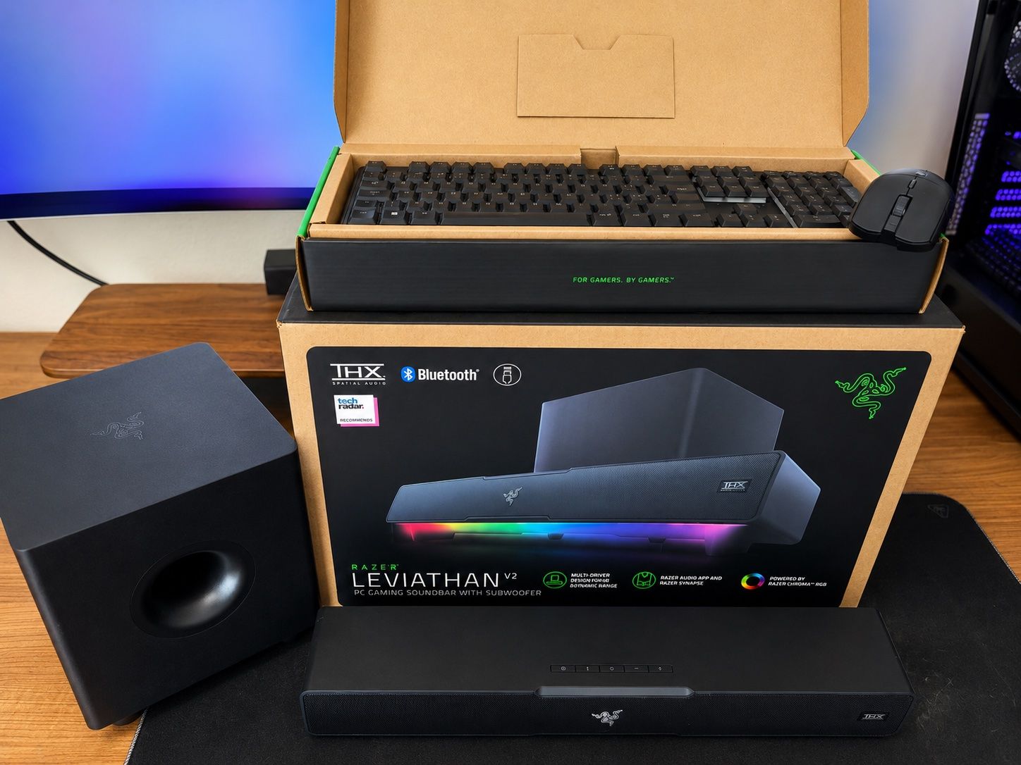 Razer Tastiere: Razer Set: Huntsman V2 Analog & Basilisk V3 Pro + Dock – Usato da Zürich venduto da pri_g25x