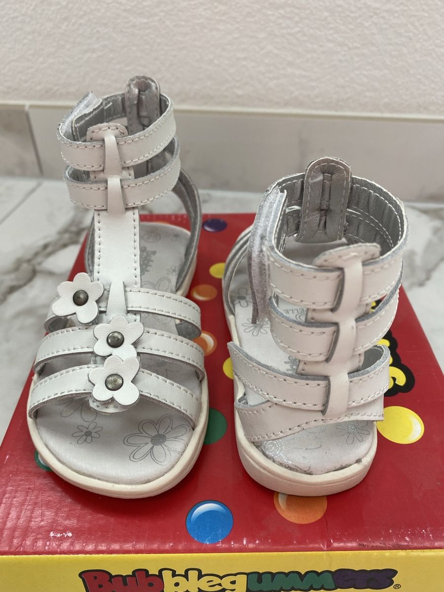 Schuhe für Mädchen: Mädchen Sandalen Bubble Gummers Gr. 25 NEU – Neu (gemäss Beschreibung) aus Estavayer-le-Lac von Mimmy02 1