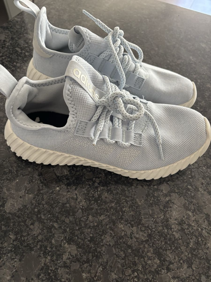 Adidas Scarpe da uomo: Adidas sneaker gr.41 – Usato da Zug venduto da Biki72 5