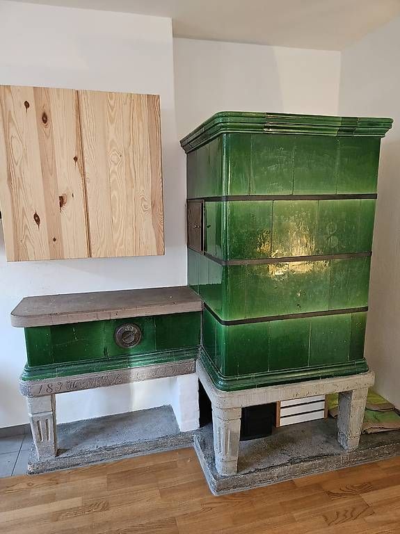 Autres meubles anciens: Funktionierender Kachelofen – D'occasion à Flurlingen par EGLIS 2