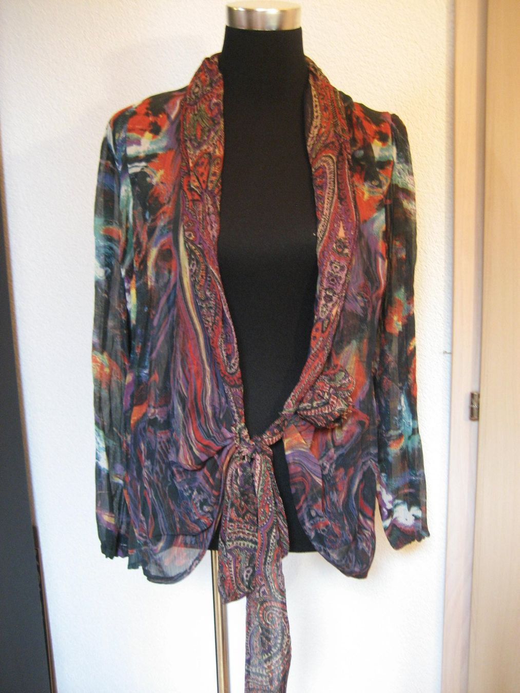Camicette: Blouse Rinascimento taille L – Nuovo (secondo la descrizione) da Delémont venduto da marryb 6