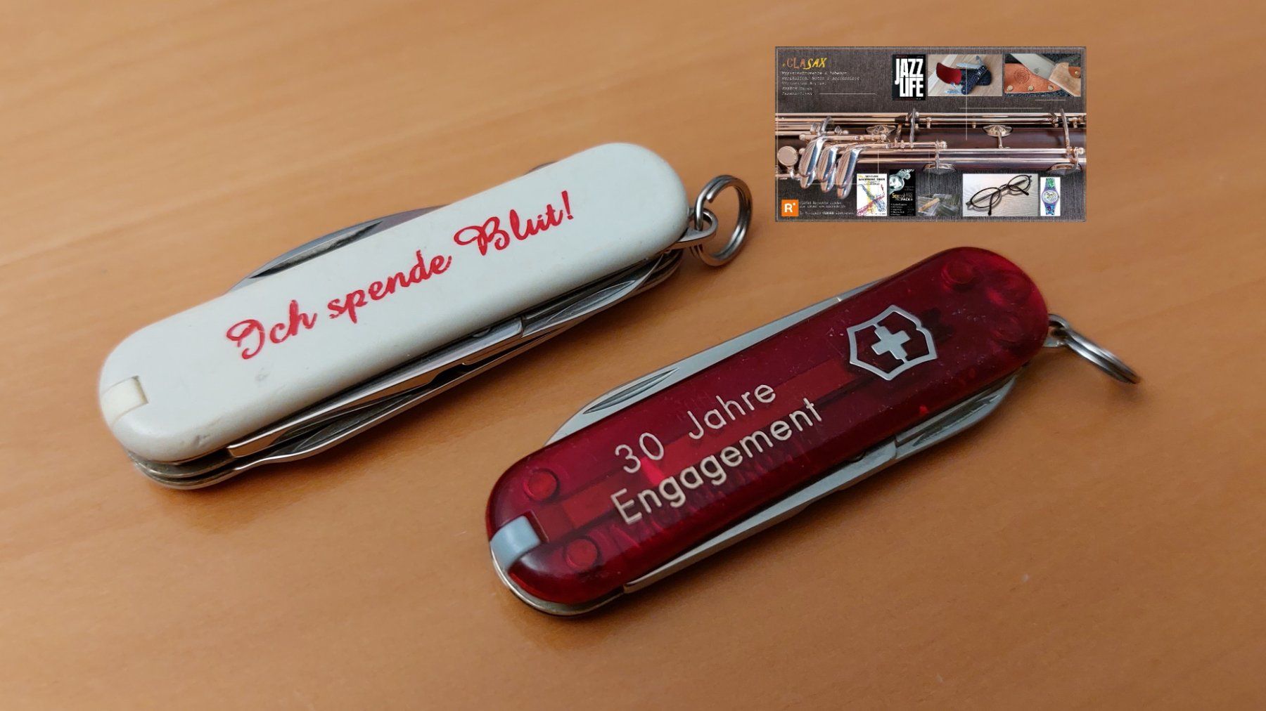 Victorinox Taschenmesser: VICTORINOX 2 Classic Knifes Sonderedition – Gebraucht aus Rotkreuz von CLASAX 5