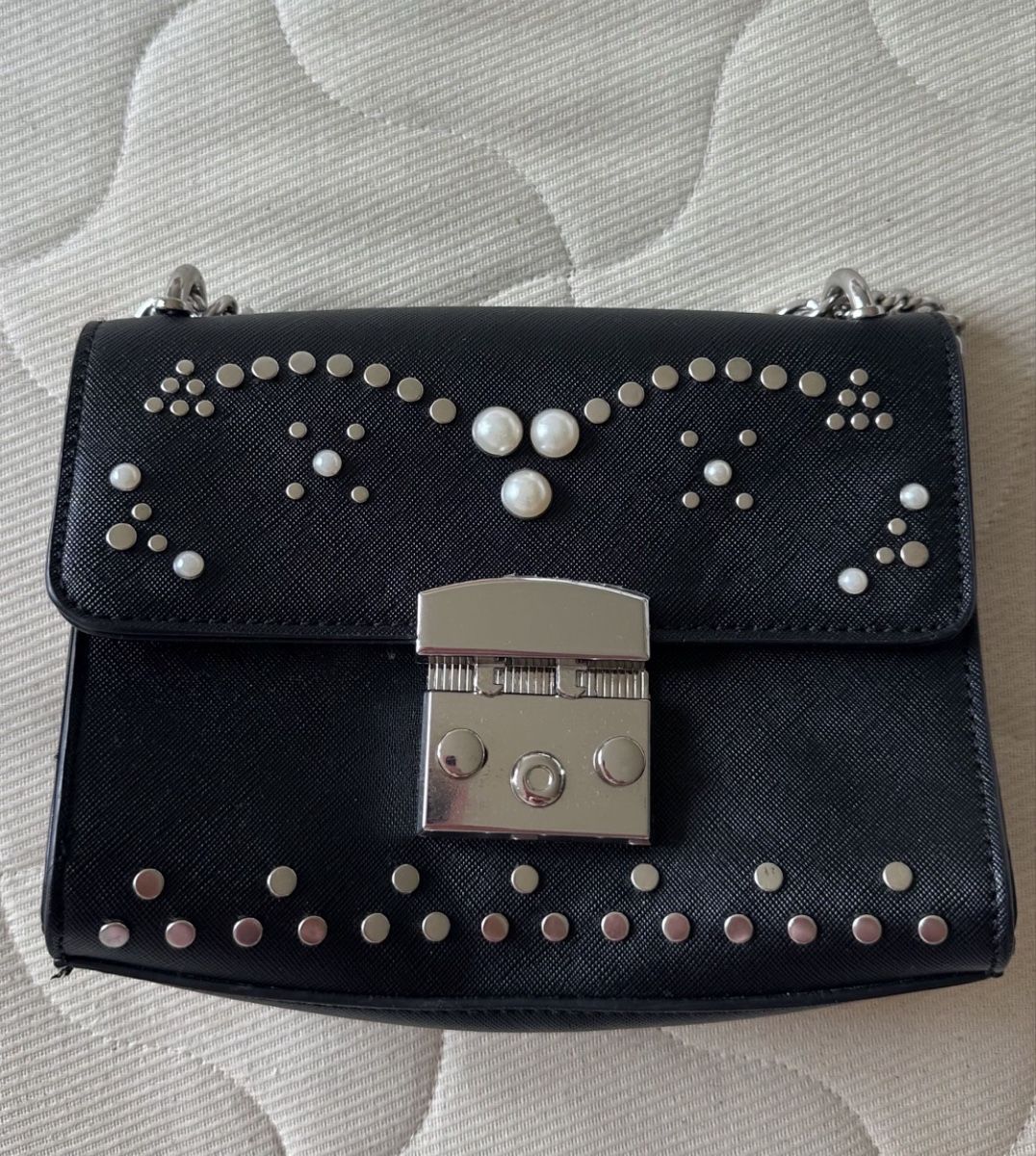 Borse da donna: Black Handbag with Chain new never used – Nuovo (secondo la descrizione) da Luins venduto da vvs_7kqr