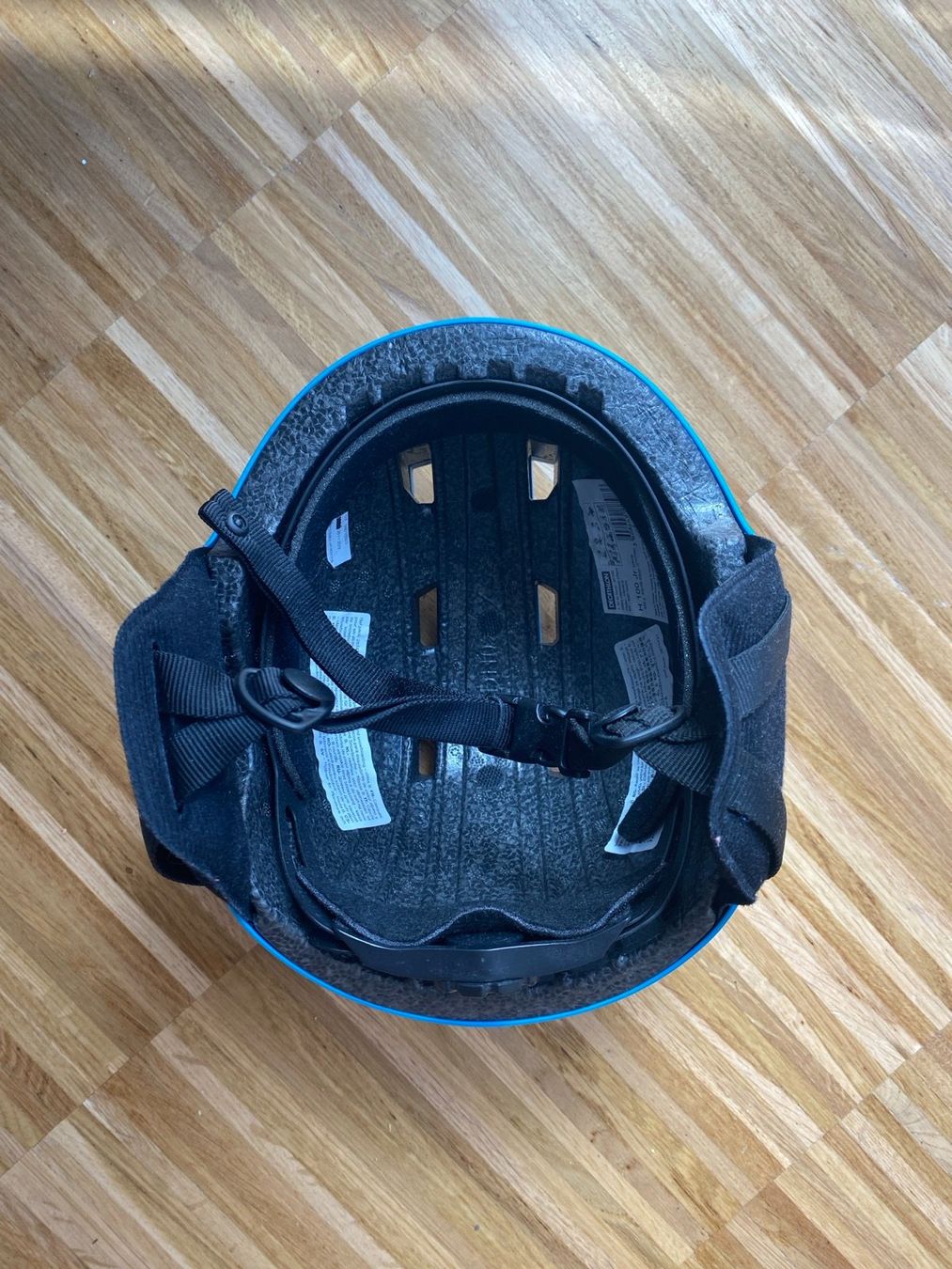 Casques: Minder Skihelm – D'occasion à Zürich par rue_v79y 2