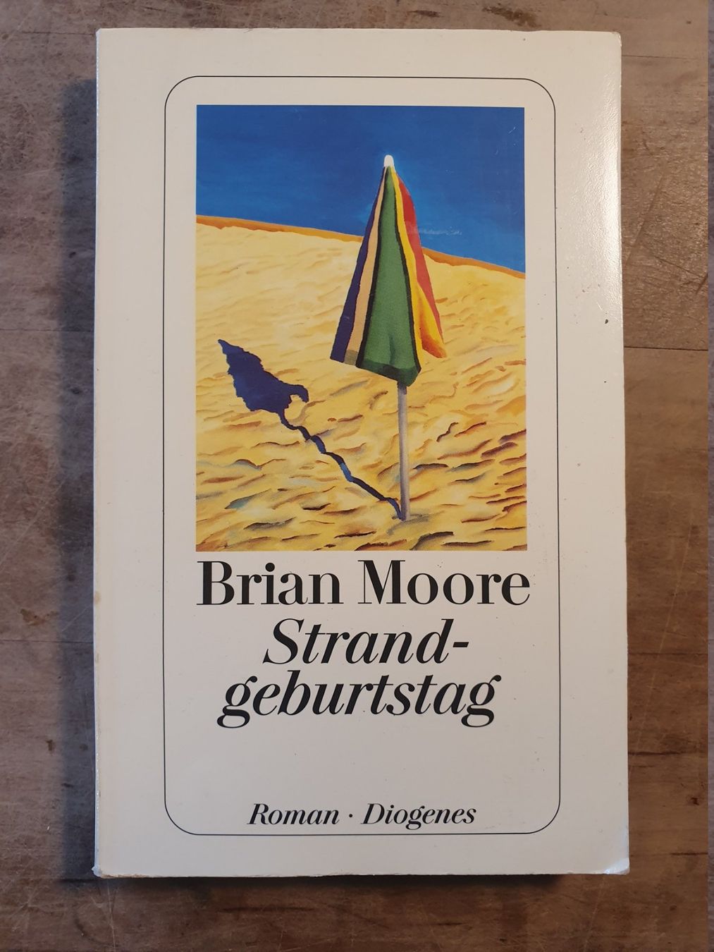 Libri: Strandgeburtstag Brian Moore Diogenes – Usato da Zürich venduto da loosebone