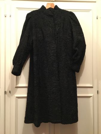 Manteau vintage Vermorel Genève Astrakan noir élégant