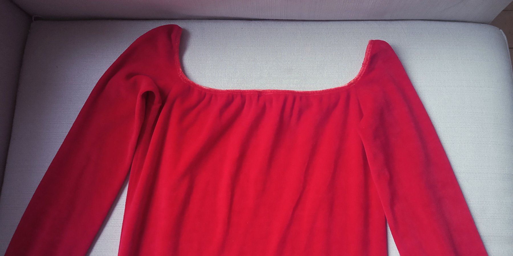 Vestiti: Romantisches Samtkleid Abendkleid Maxikleid mit Schlitz XS – Usato da St. Gallen venduto da Hereplaysmusic 3