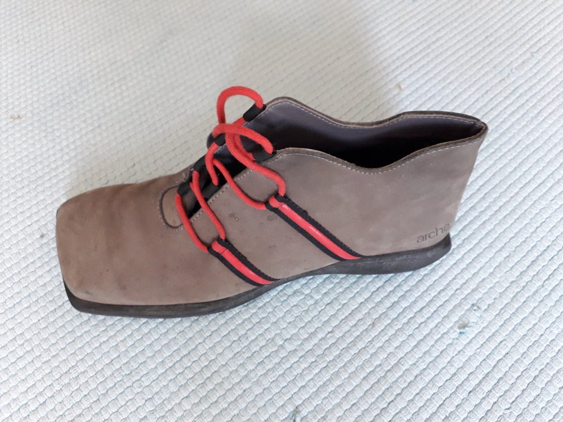 Damenschuhe: Arche Schnürschuhe – Gebraucht aus Bern von barbara-amsler