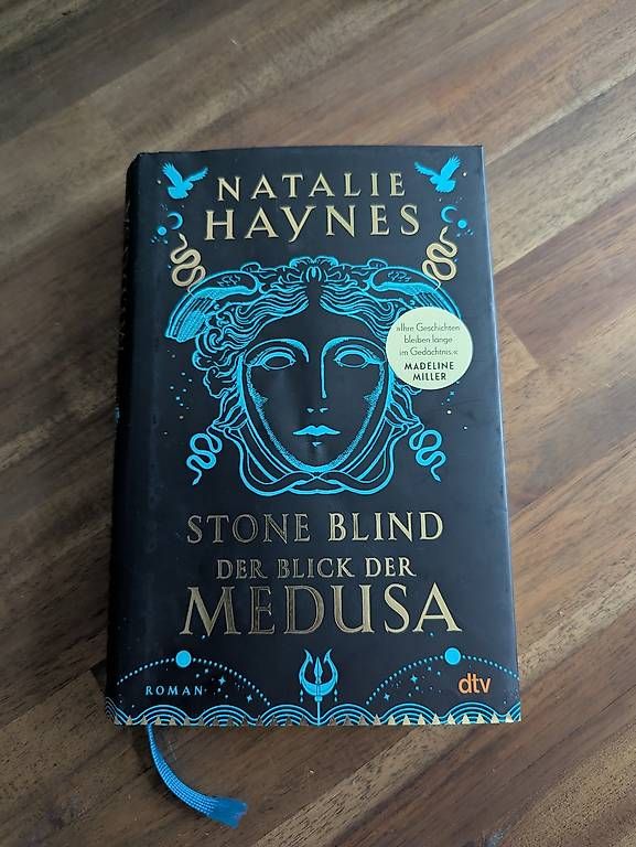 Livres: Stone Blind - Der Blick der Medusa – D'occasion à Konolfingen par stu_57vl