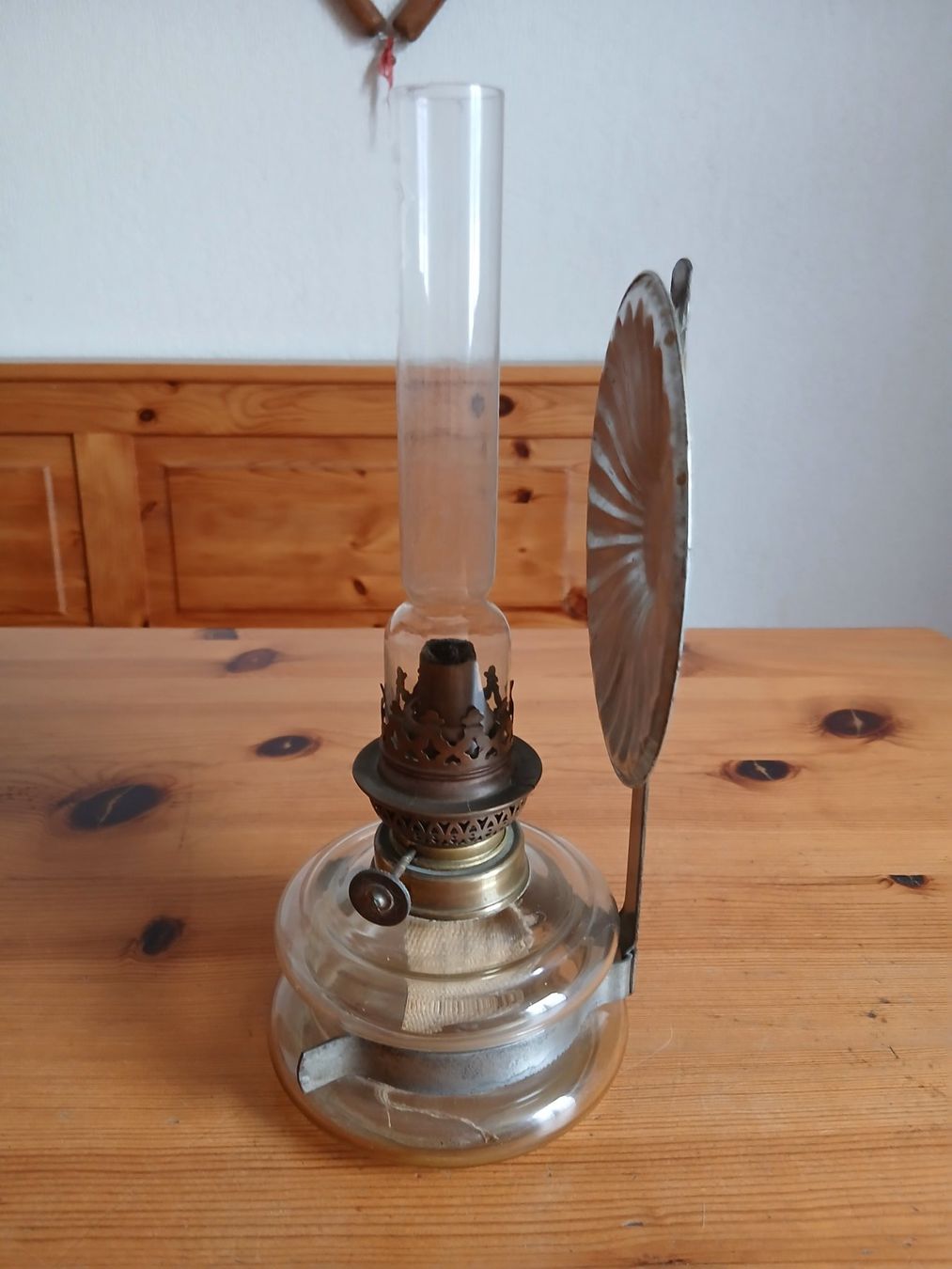 Lampade: Wandpetroleumlampe mit Reflektor – Usato da Oberentfelden venduto da Trinity1945 3