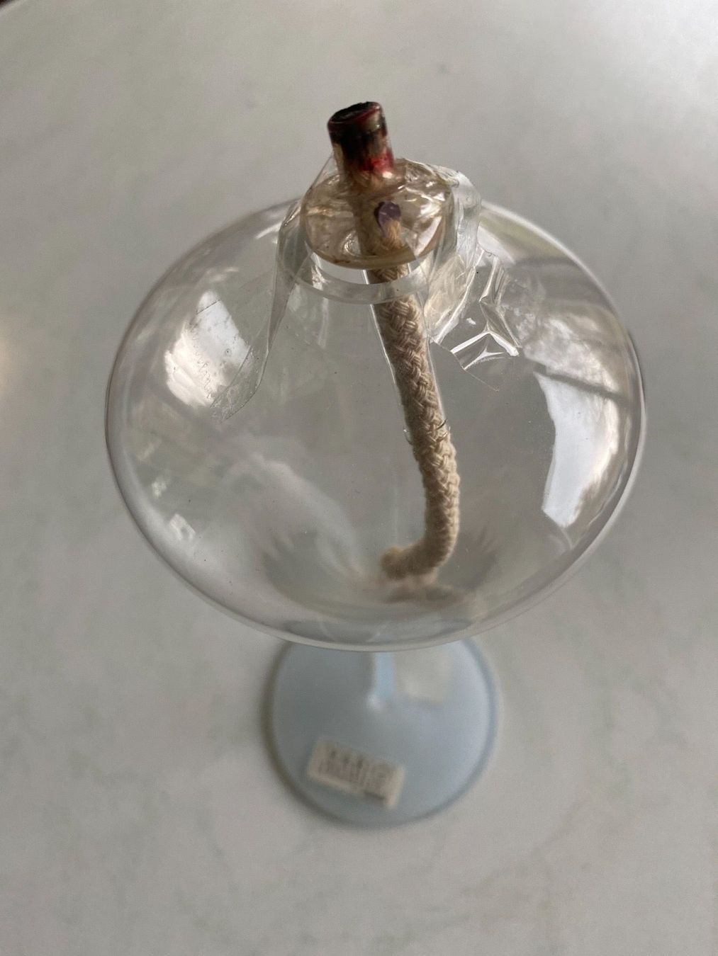 Lampade: PETROLEUMLAMPE GLAS 26cm – Usato da Dübendorf venduto da chlinibetris