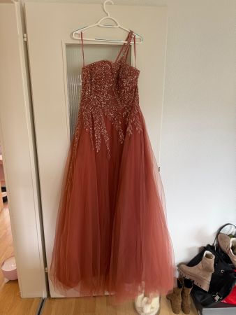 Langes Abendkleid für Damen