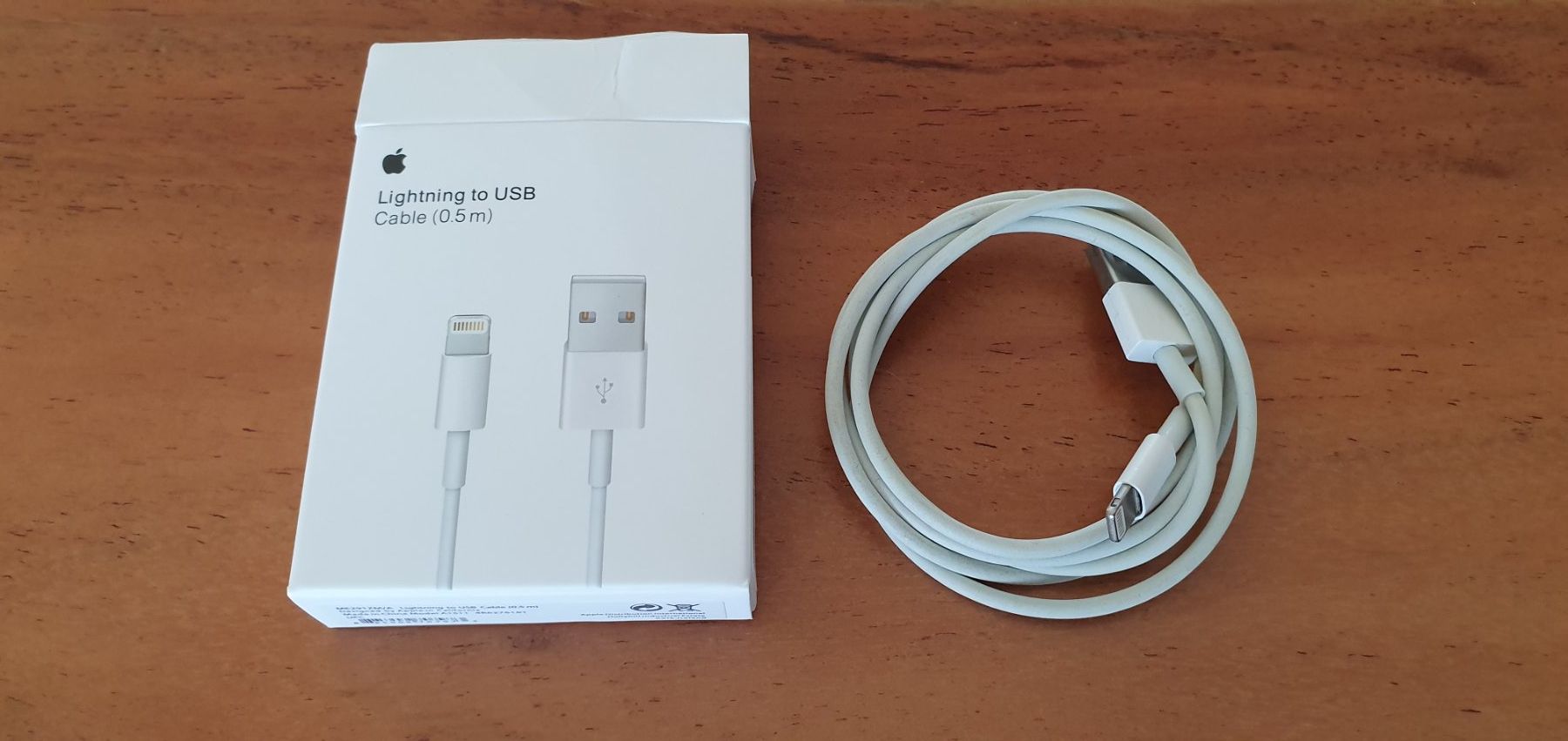 Apple Cavi: Apple Ladekabel original 100 cm. – Usato da Zürich venduto da Leica.C89