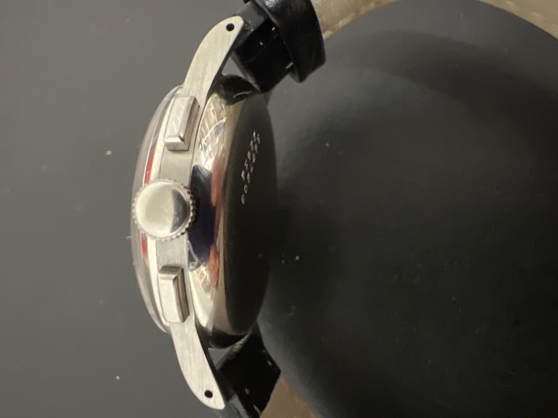 Universal Genève Uhren: Universal Geneve Aero Compax 37 mm Gepflegt – Gebraucht aus Pfeffingen von  3