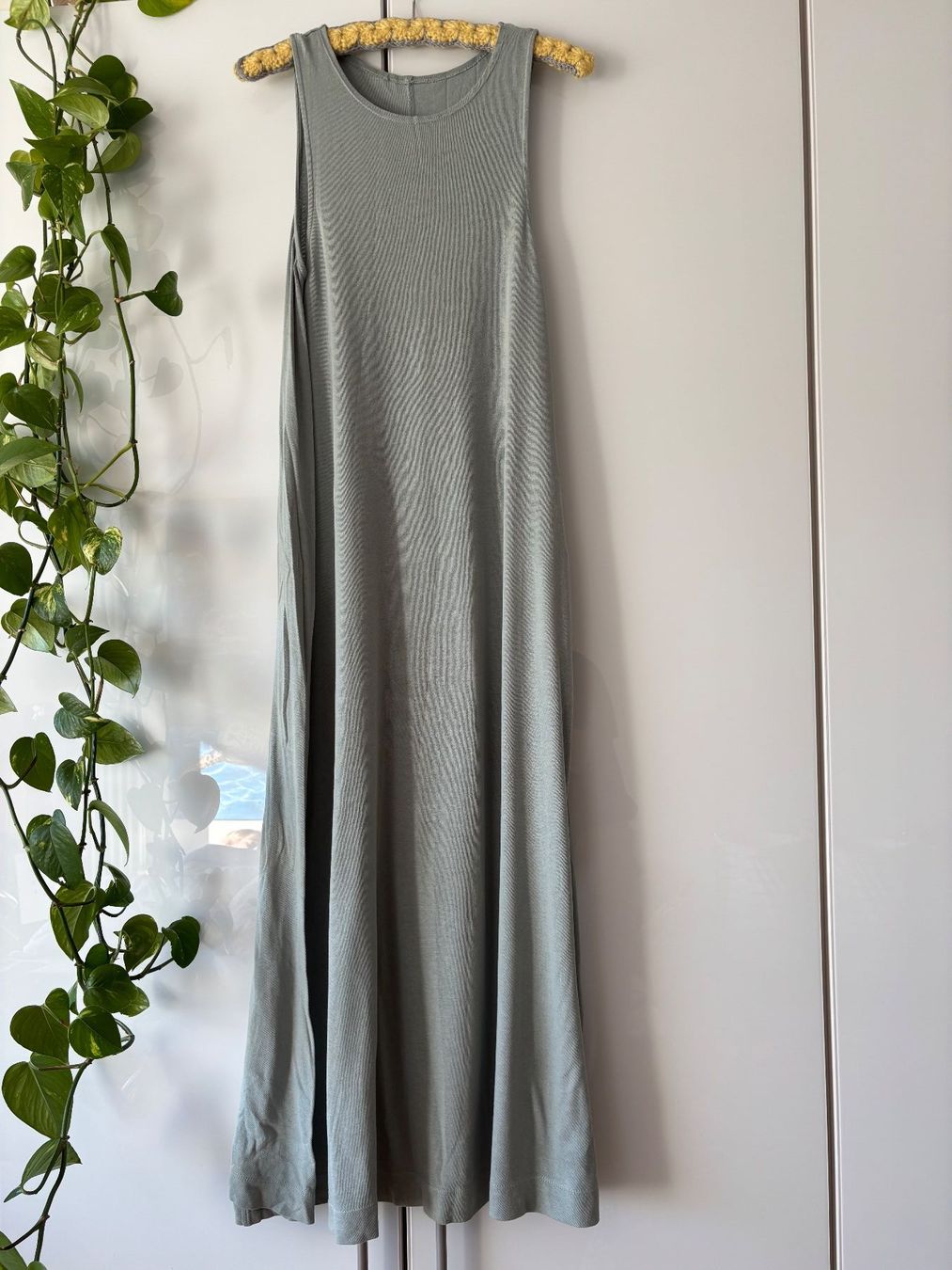Vestiti: Langes taubengraues Kleid – Usato da Zürich venduto da missmodernage