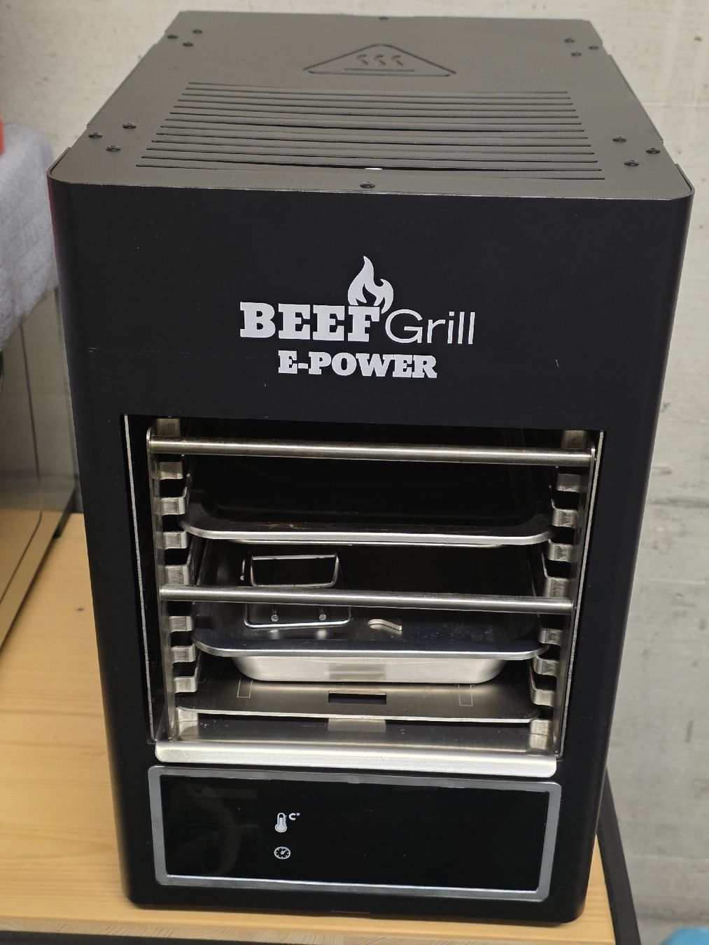 Grils: BEEF GRILL E-POWER Tischgrill – D'occasion à Heimberg par cinderella13
