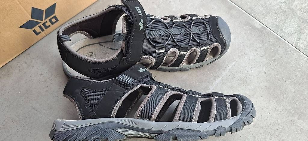 Scarpe da donna: Sandali sportivi – Usato da novaggio venduto da chantalstuebi