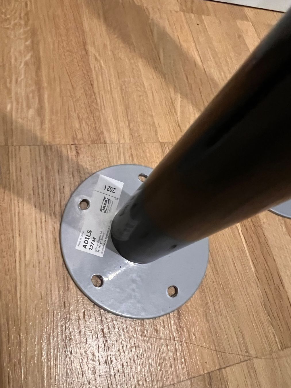 3x Ikea Tischbeine (Adils) (Gebraucht) in Zürich für CHF 2 – nur ...
