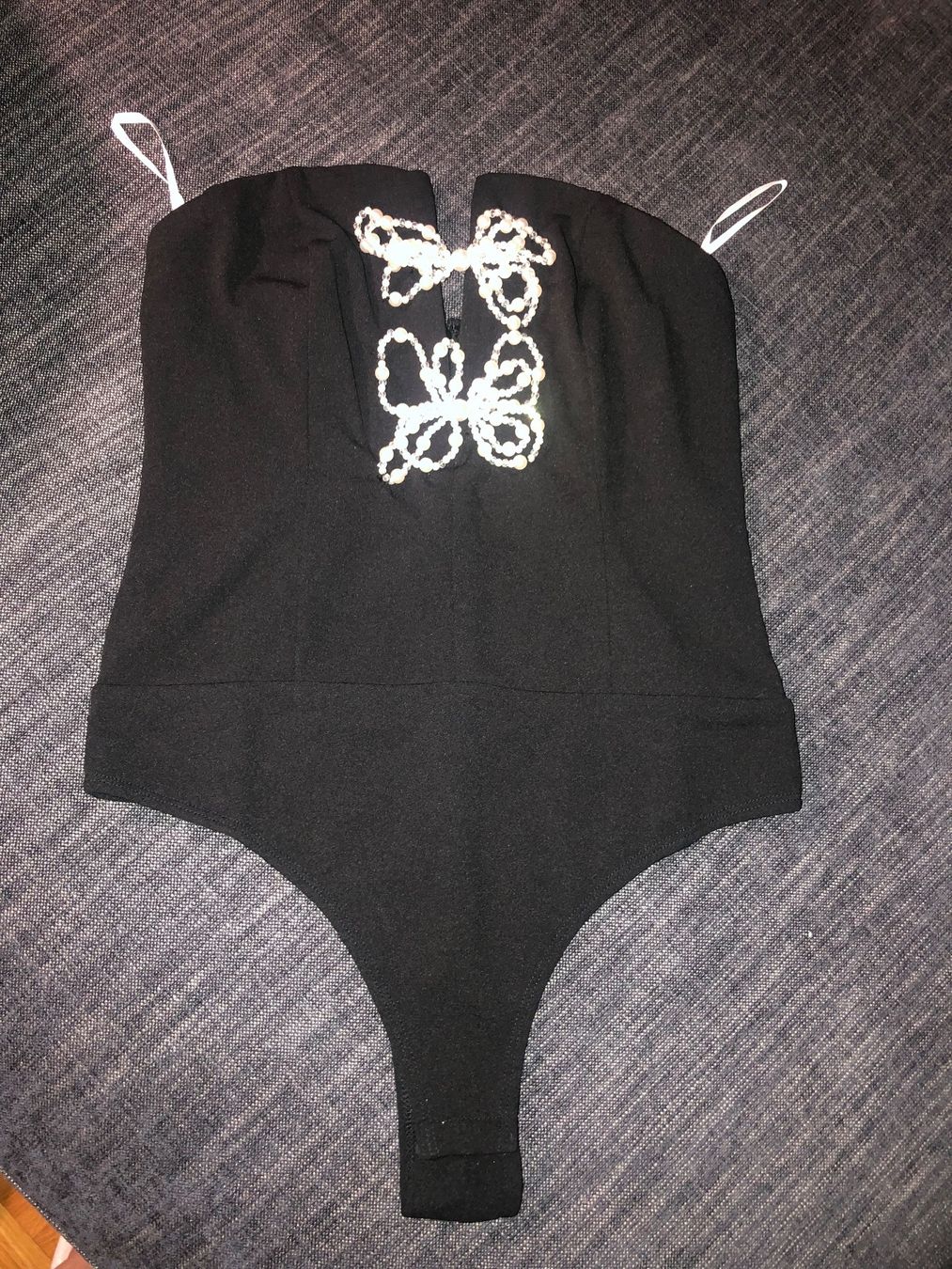 Top: Body Bustier Perlen Gr M NEU – Nuovo e nell'imballaggio originale da Zug venduto da estarthyme 3