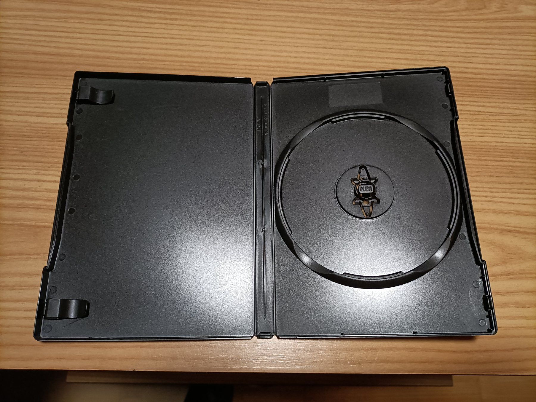 Tutti i DVDs: DVD-Hüllen - Für eine CD's oder eine DVD's – Usato da Schöftland venduto da Snacketti7 1