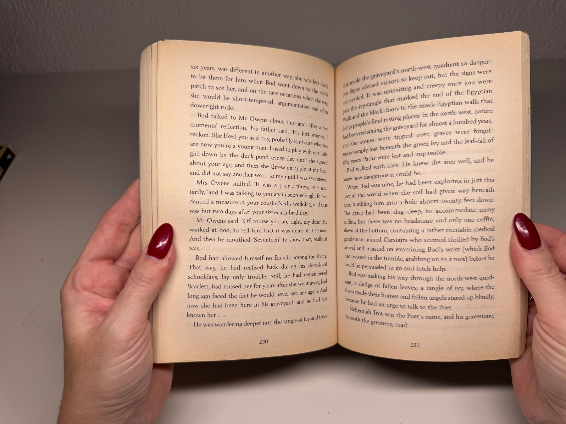 Libri: NOVEL: Neil Gaiman, The Graveyard Book – Usato da Grosswangen venduto da English_books 8