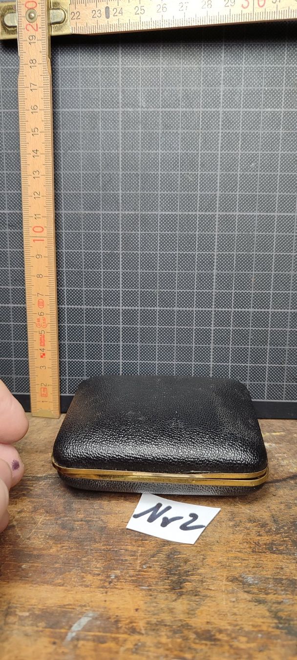 Sveglie: Wunderschöner alter Wecker Reisewecker Nr 2 – Usato da Gelterkinden venduto da MYSTOREFORYOU4460 9