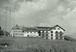 ST. MORITZ CHAMPFÈR Hotel Chesa Guardalej - Auto