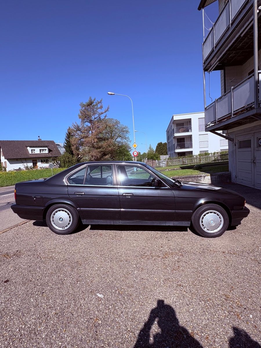 BMW Automobili: BMW E34 / 140‘000KM / MFK NEU – Usato da Hinwil venduto da gli_l5xv 3