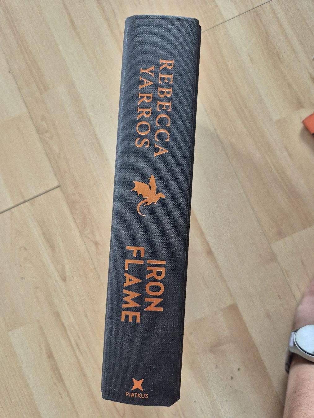Bücher: Iron Flame – Gebraucht aus Oberengstringen von Jully1896 2