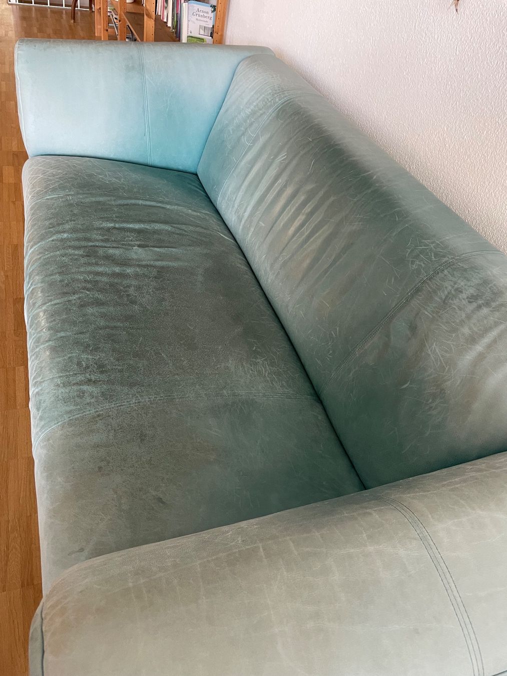 Rolf Benz Divani: Rolf Benz Ledersofa petrol – Usato da Hinterkappelen venduto da Allabianca 1