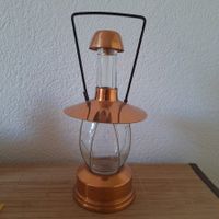 Vintage Schnapsflasche mit Spieluhr, in Laternenform