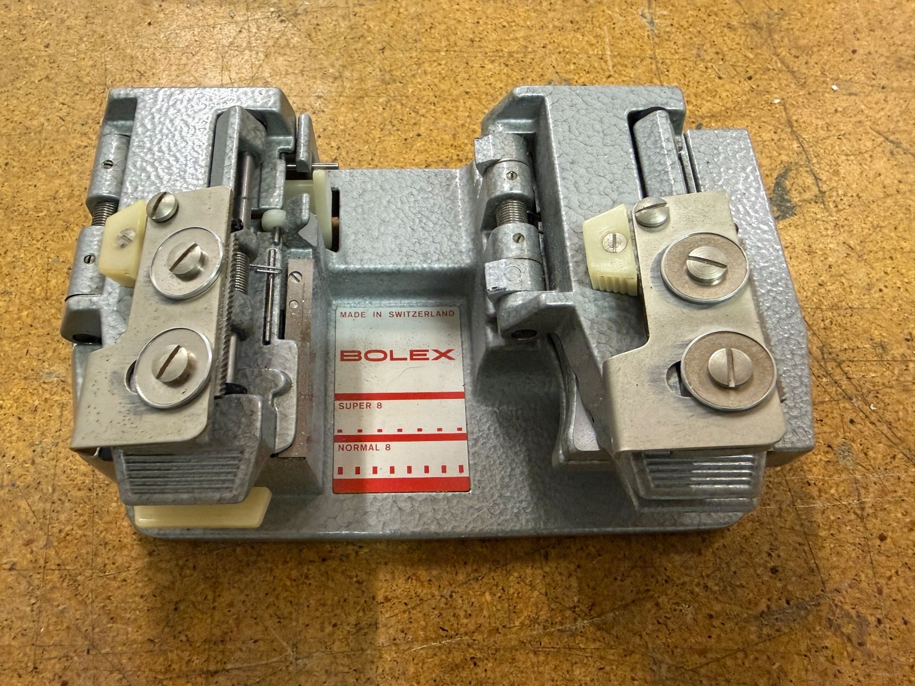 Pellicole: Bolex Super 8 / Normal 8 Filmschneidegerät – Usato da Halden venduto da Remosa