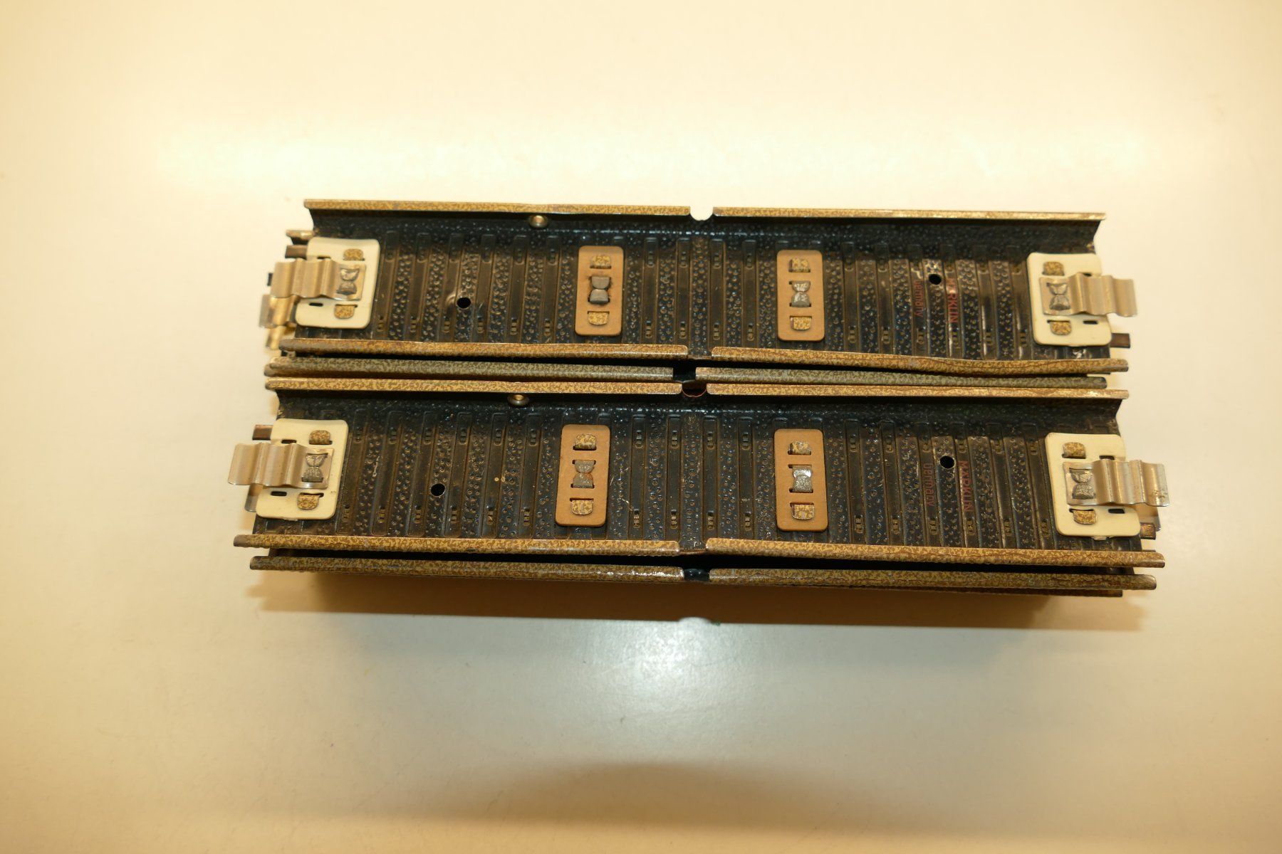 Märklin Modellini di ferrovie: Märklin H0: 10xgerades Uraltgleis – Usato da Niederhasli venduto da rail-duerst 1