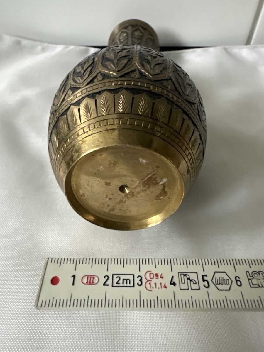 Vasi & Recipienti: Antike Vase, Messing, graviert, Handarbeit, 19cm – Usato da Zürich venduto da Chaeffeler 4