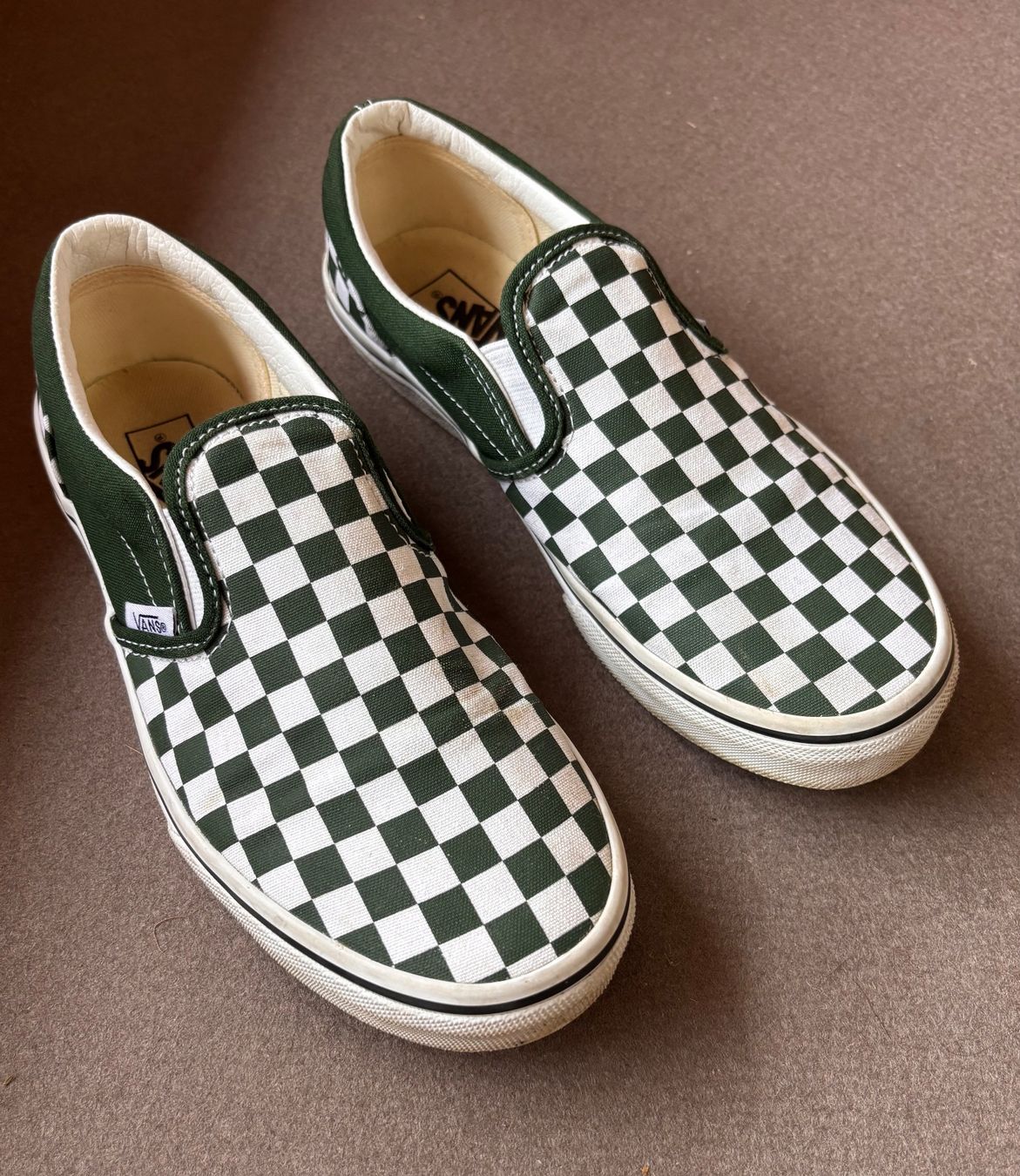 Vans Scarpe da uomo: Vans Slip on Sneakers grün 36.5 – Usato da Bennau venduto da Fury3