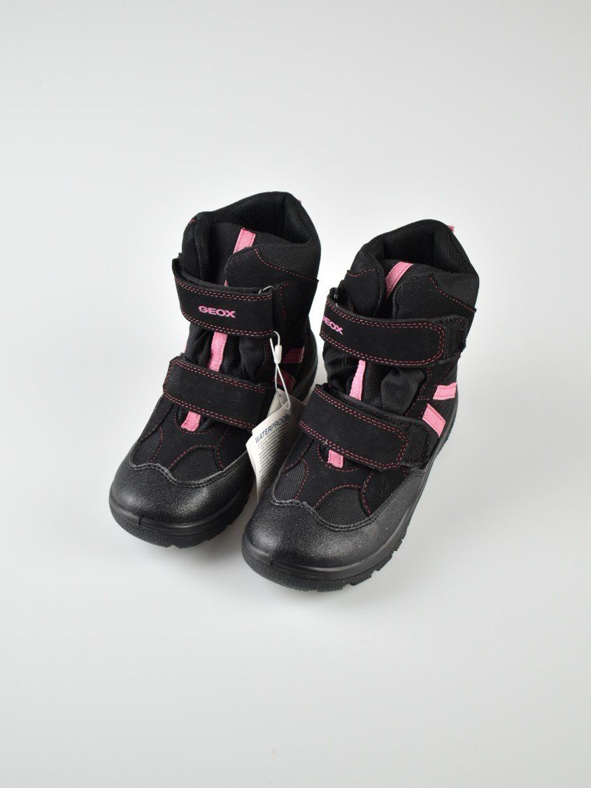 Geox Schuhe für Mädchen: Geox Boots, neu, Gr.31, schwarz/rosa – Neu (gemäss Beschreibung) aus Nürensdorf von 2ND_STORY