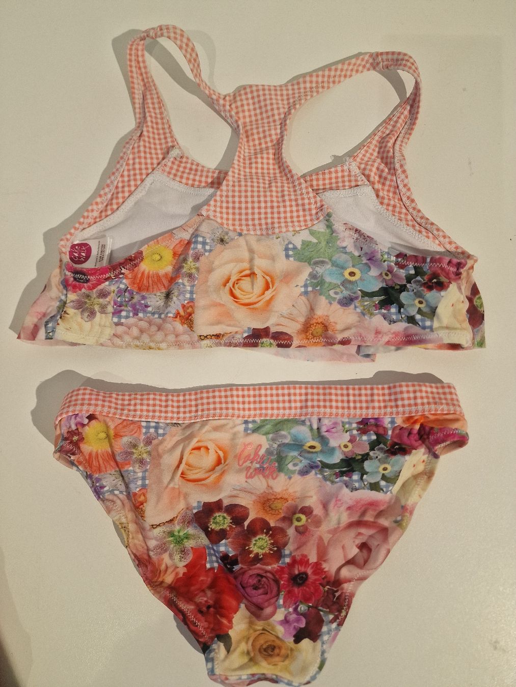 Cakewalk Badekleider & Bikinis: Cakewalk Set Bikini Blumenmuster Gr. 158/164, inkl. Rucksack – Gebraucht aus St. Margrethen SG von Goldig 1