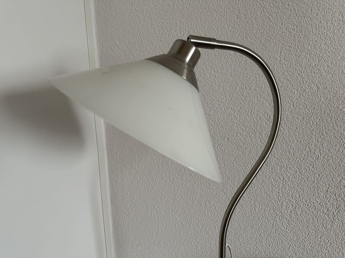 Lampade: Schöne Stehlampe - Top Zustand! – Usato da Wallisellen venduto da funnydance 2