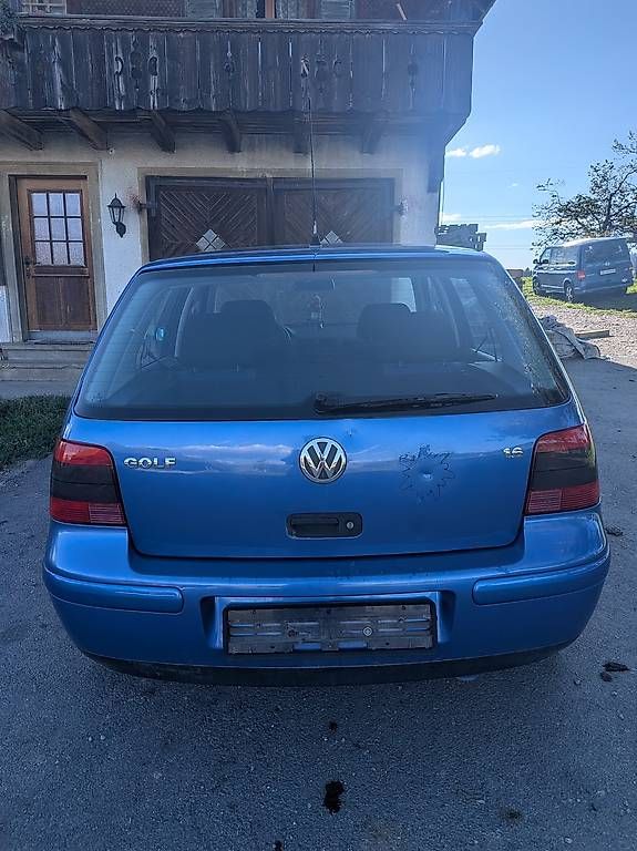 VW Automobili: VW Golf 4 – Usato da Niederhünigen venduto da pas_r9rd 3