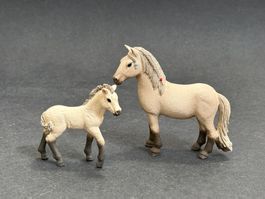 Schleich HORSE CLUB Island Pony Pferd Fohlen