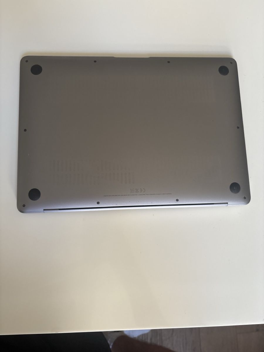 Apple Notebooks: Mac Book M1 256GB – Gebraucht aus Zürich von pie_srj6 2