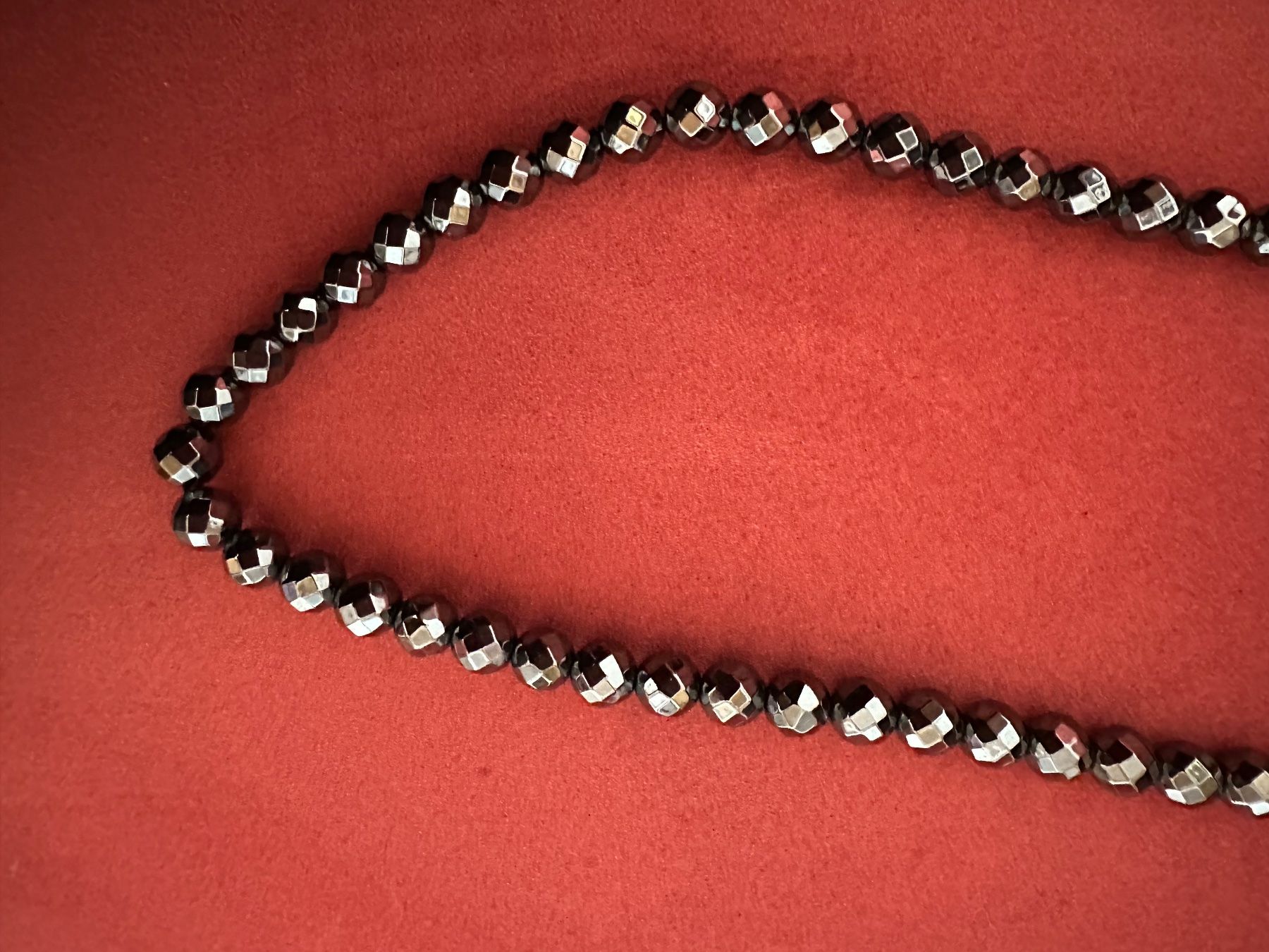 Catenine: Schöne Hämatit Kette 45 cm – Usato da Herbriggen venduto da Sehrazade 1