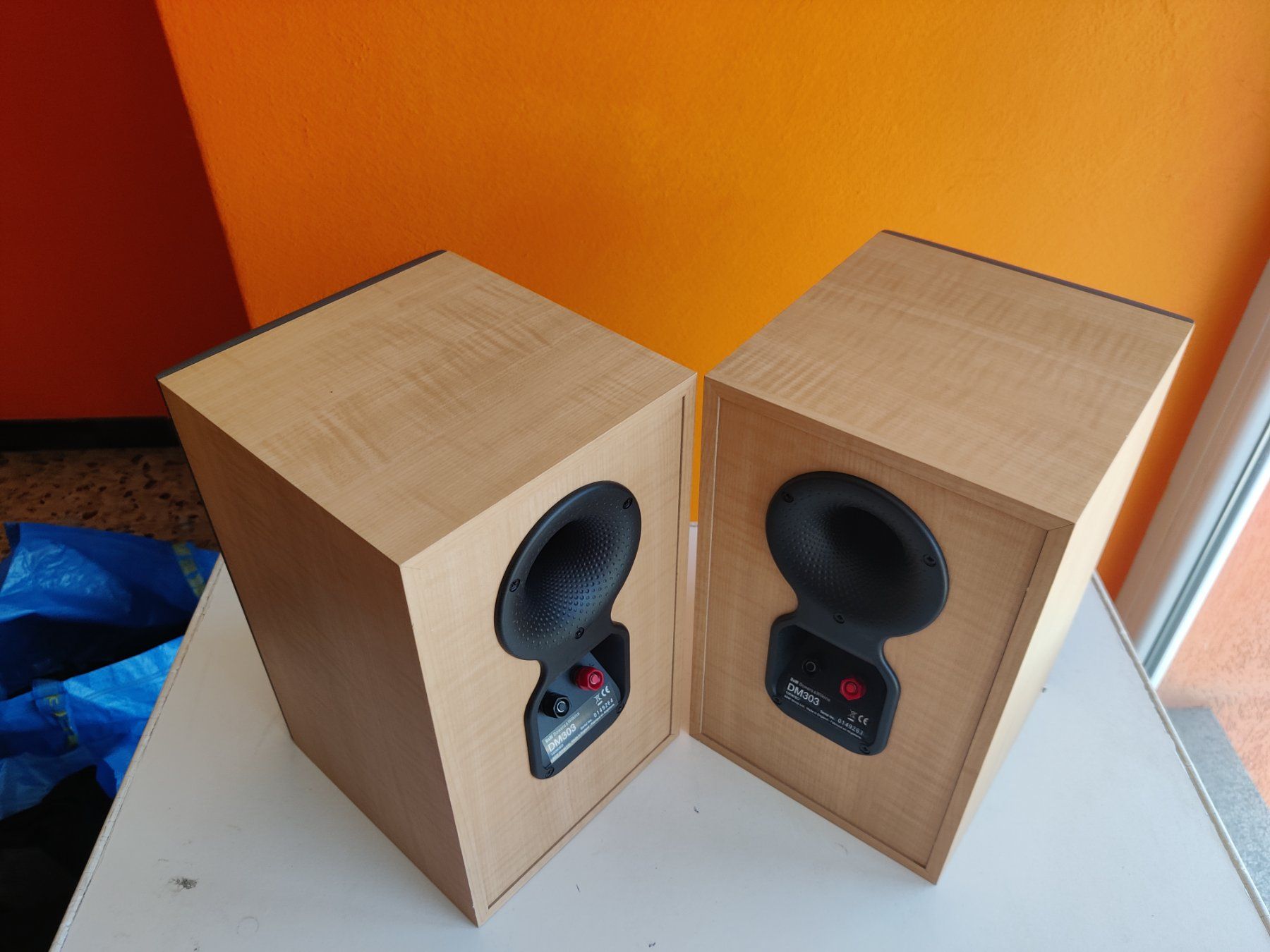 Bowers & Wilkins Casse acustiche: Bowers & Wilkins DM303 Lautsprecher mit Schutzgittern – Usato da Novazzano venduto da cri_kd9t 6