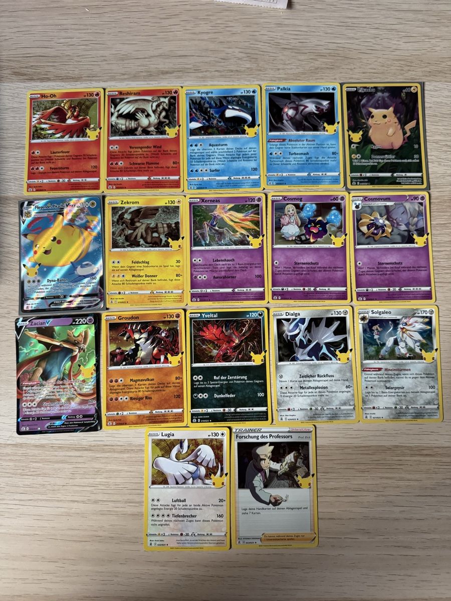 Pokémon Carte collezionabili: Pokemonkarten Sammlung Holo Celebrations – Nuovo (secondo la descrizione) da Bern venduto da tho_vsv5